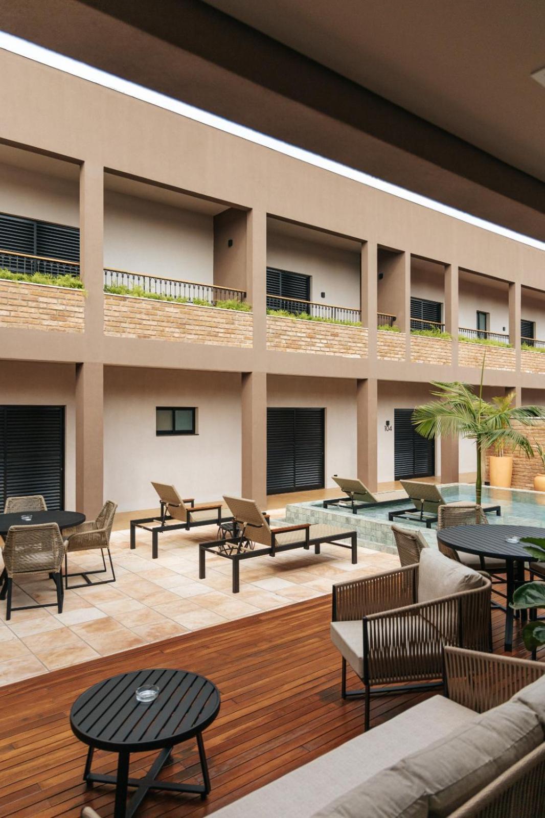 Villa Nova Hotel Ribeirao Claro Bagian luar foto